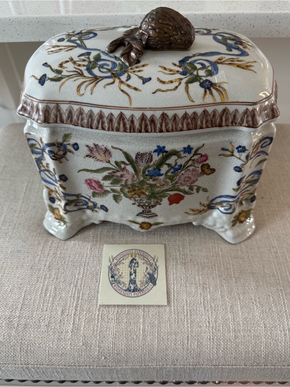 Large VTG Chinese Porcelain Tureen Strawberry Bronze Finial Floral Basket